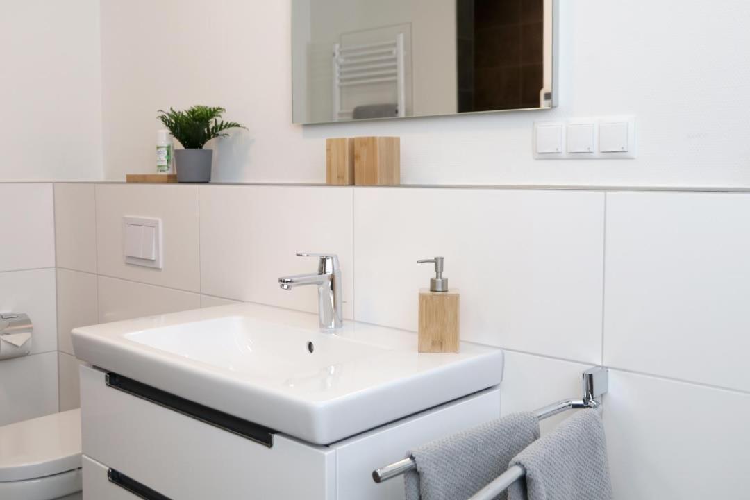 Diemelblick Acht - Ferienhaus Fuer 6 Personen Mit Sauna, Garten Und Dachterrasse Mit Panoramablick Heringhausen Exterior foto